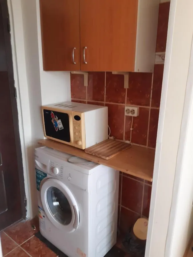 Lucian Studio Apartment Bucharest Romania