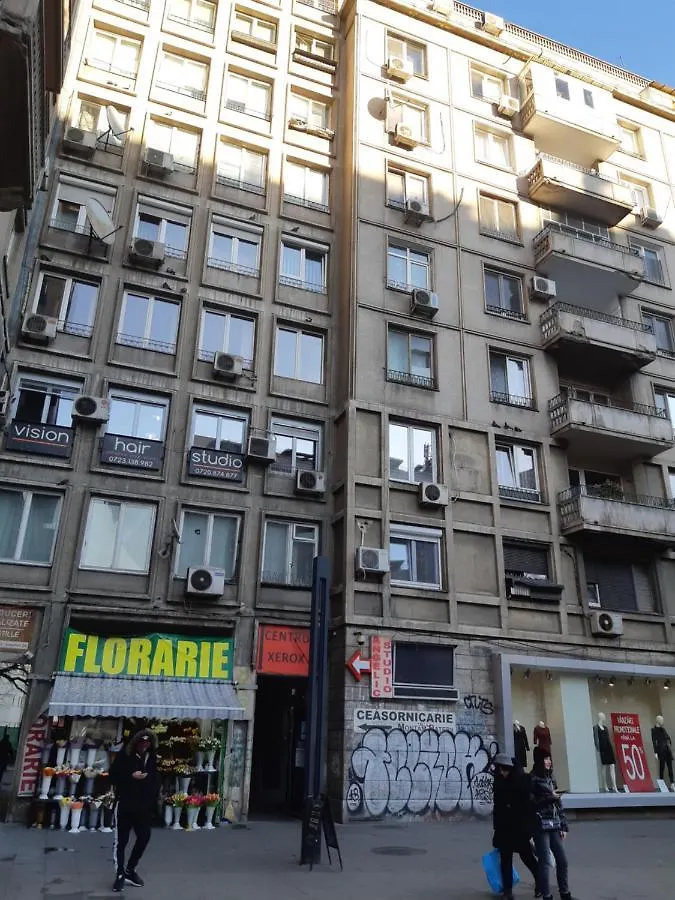 Lucian Studio Apartment Bucharest