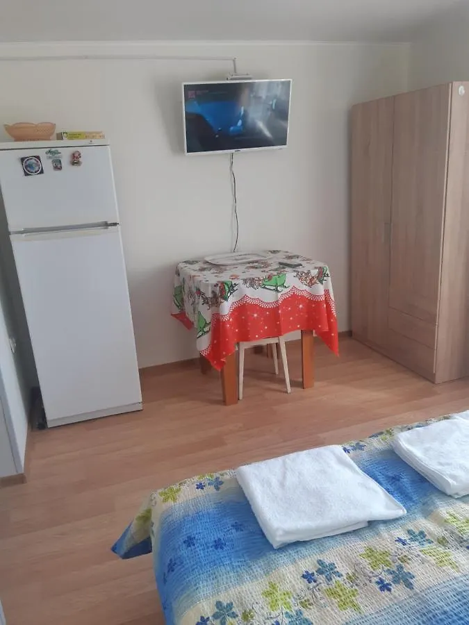 Lucian Studio Apartment Bucharest